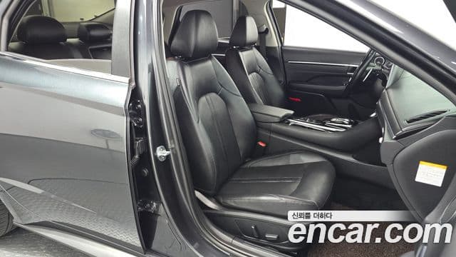 Hyundai Sonata гибрид (DN8) Millennial, 2021 10