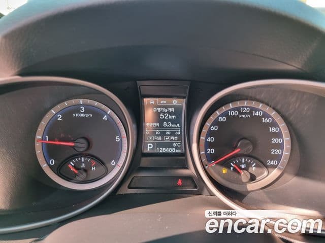 Hyundai Santa Fe DM Premium, 2015 13