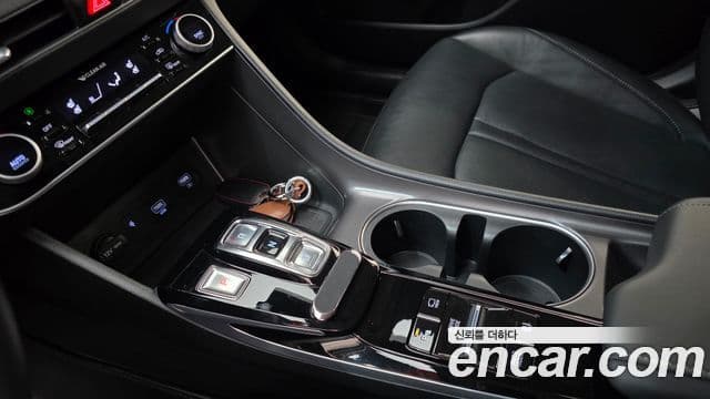 Hyundai Sonata гибрид (DN8) Premium Plus, 2022 9