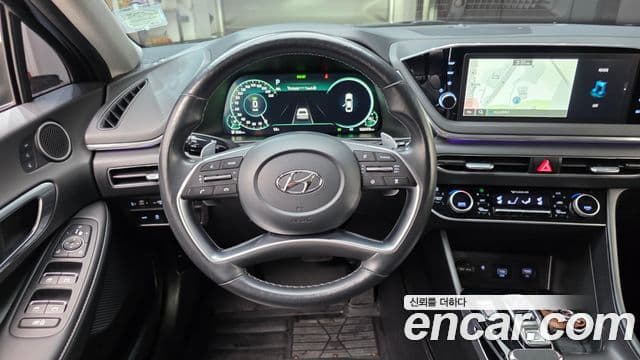 Hyundai Sonata гибрид (DN8) Premium Plus, 2022 13