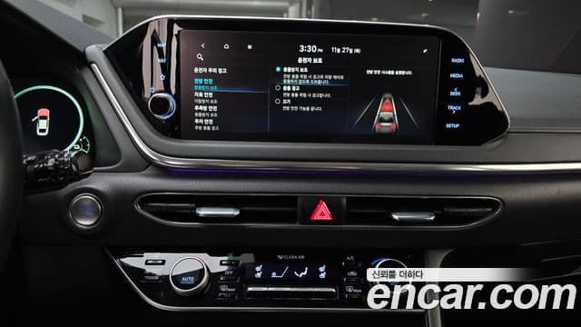 Hyundai Sonata гибрид (DN8) Premium Plus, 2022 14