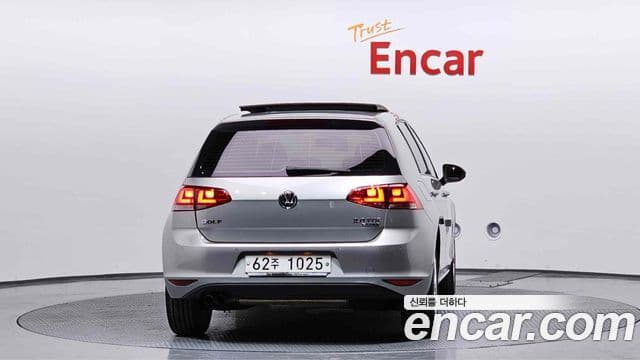 Volkswagen Гольф 7세대, 2014 4