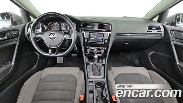 Volkswagen Гольф 7세대, 2014 7