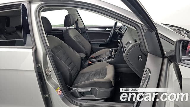 Volkswagen Гольф 7세대, 2014 10