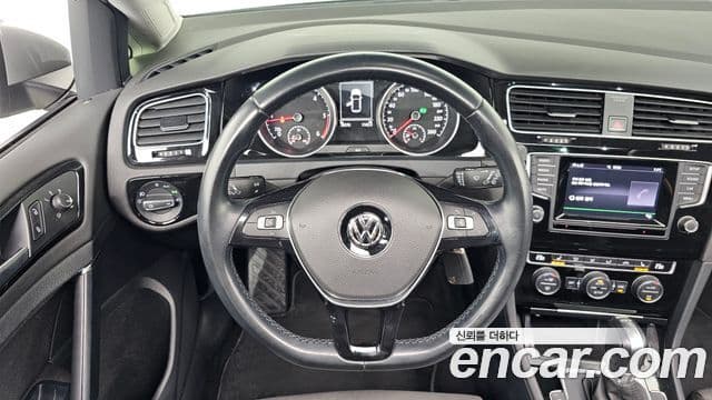 Volkswagen Гольф 7세대, 2014 13