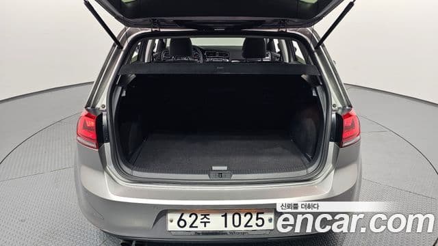 Volkswagen Гольф 7세대, 2014 20