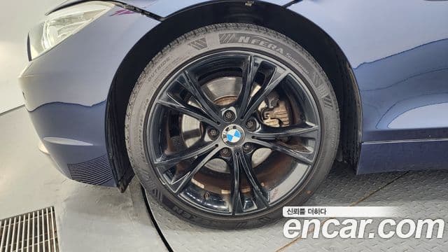 BMW Z4 (E89) sDrive 28i, 2014 все фото