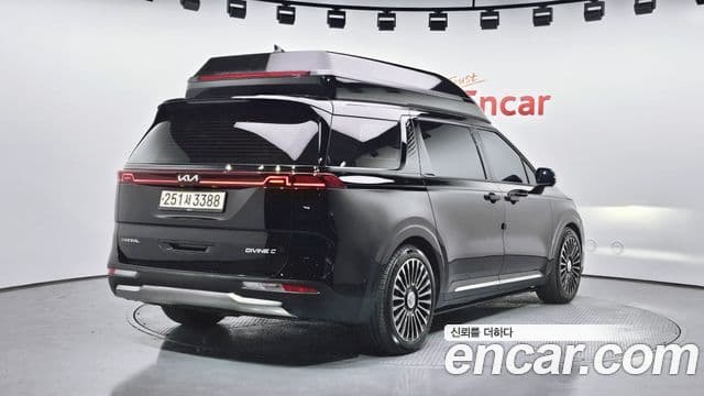 Kia Carnival 4세대 бензин 9인승 High Limousine(компания по спецнадстройкам), 2023 2