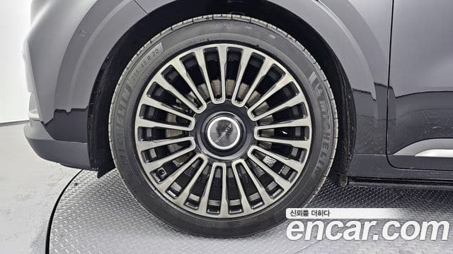 Kia Carnival 4세대 бензин 9인승 High Limousine(компания по спецнадстройкам), 2023 все фото