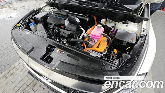 Kia Sportage 5세대 гибрид Signature 2WD, 2024 6