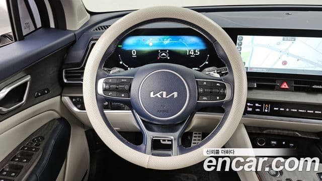 Kia Sportage 5세대 гибрид Signature 2WD, 2024 13