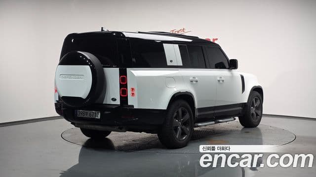 Land Rover Defender (L663) 130 P400 X-Dynamic HSE, 2023 2