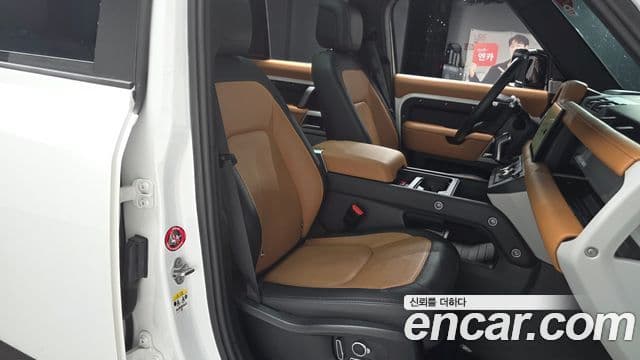 Land Rover Defender (L663) 130 P400 X-Dynamic HSE, 2023 10