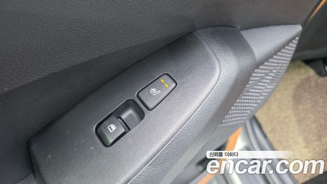 Kia The / новый New Seltos Signature, 2023 18