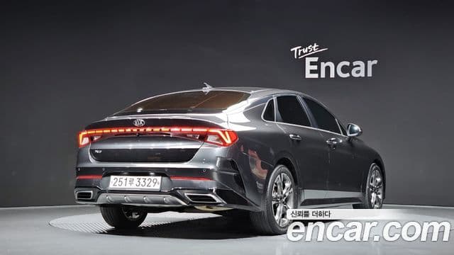 Kia K5 3세대 Signature, 2020 2
