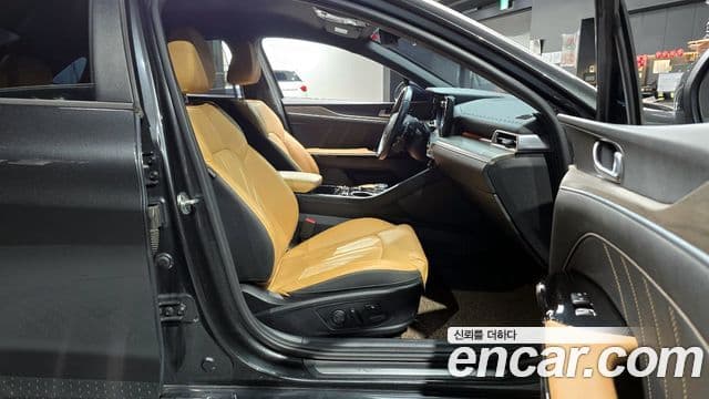 Kia K5 3세대 Signature, 2020 10