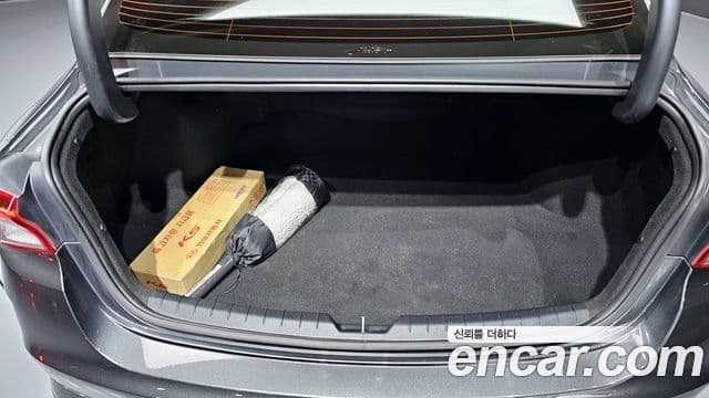 Kia K5 3세대 Signature, 2020 20