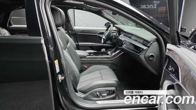 Audi A8 (D5) 60 TFSI Quattro LWB, 2021 11