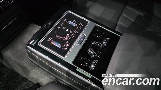 Audi A8 (D5) 60 TFSI Quattro LWB, 2021 18