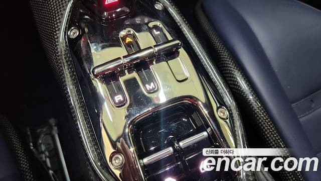 Ferrari SF90 스파이더, 2022 20