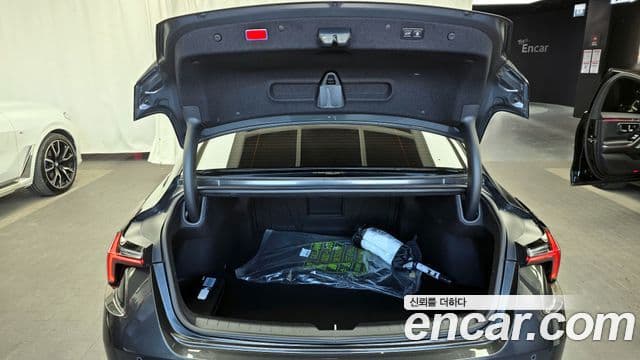 Kia The / новый New K8 Signature чёрный, 2025 20