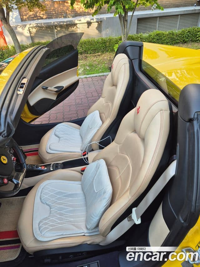 Ferrari 488 스파이더, 2017 4