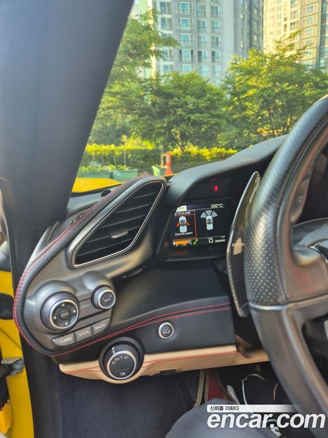 Ferrari 488 스파이더, 2017 6