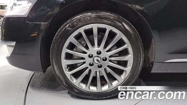 KG모빌리티(SsangYong) 뉴체어맨 W Prestige, 2015 все фото