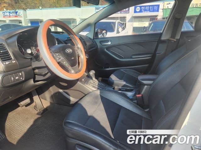 Kia K3 Luxury, 2015 16