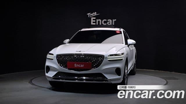 Genesis GV70, 2023 3