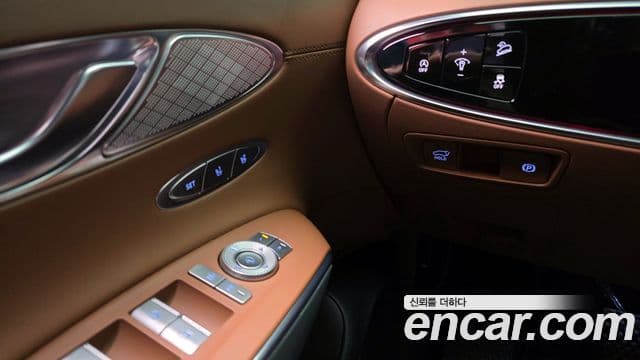 Genesis GV70, 2023 17