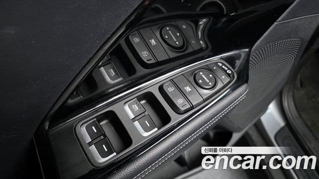 Kia The / новый New Niro Prestige, 2020 14