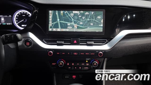 Kia The / новый New Niro Prestige, 2020 16