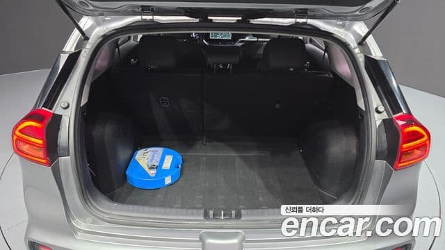 Kia The / новый New Niro Prestige, 2020 20