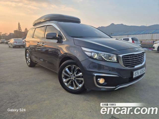 Kia All New Carnival Noblesse, 2018 3