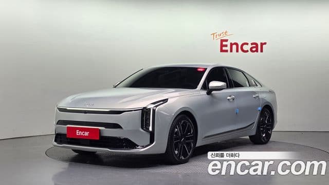 Kia The / новый New K8 гибрид Signature, 2025 1