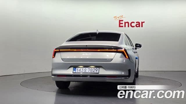 Kia The / новый New K8 гибрид Signature, 2025 4