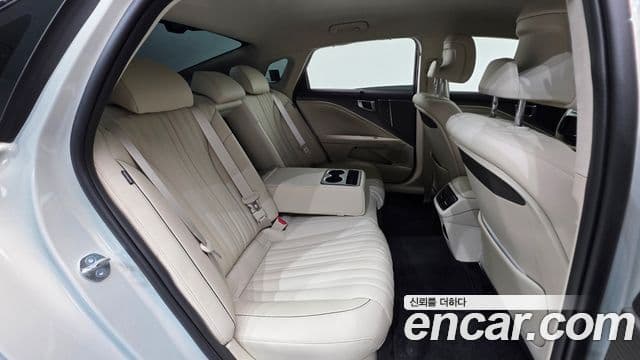 Kia The / новый New K8 гибрид Signature, 2025 19