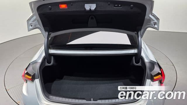 Kia The / новый New K8 гибрид Signature, 2025 20