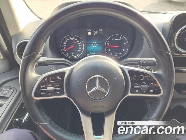 Mercedes-Benz 스프린터 W907, 2022 9