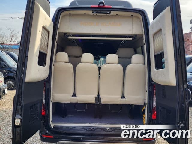 Mercedes-Benz 스프린터 W907, 2022 13