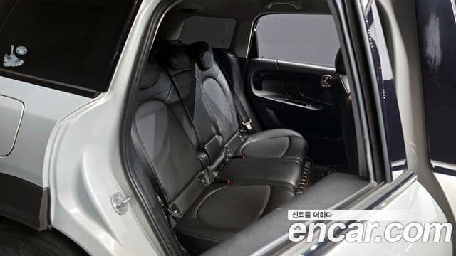 Mini Cooper Countryman 2세대, 2021 12