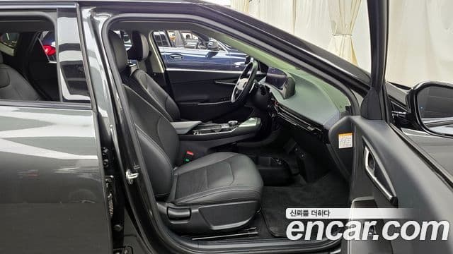 Kia EV6 Air, 2022 11