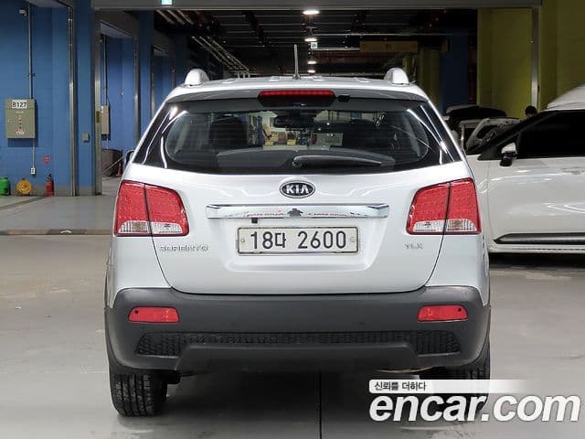 Kia Sorento R топовая версия, 2010 3