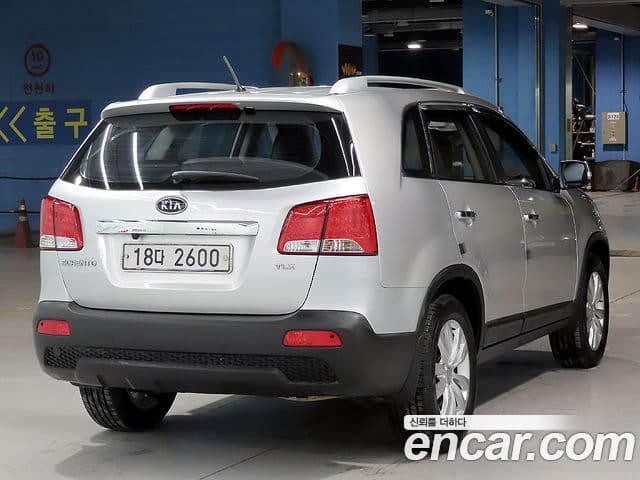 Kia Sorento R топовая версия, 2010 4