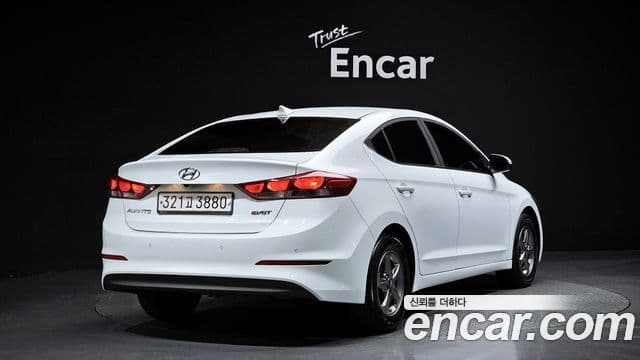 Hyundai Avante AD 1.6 e-VGT Smart, 2016 2