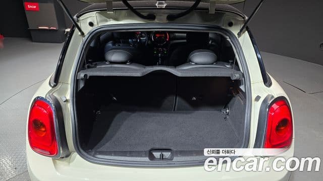 Mini Cooper D 3세대, 2015 20