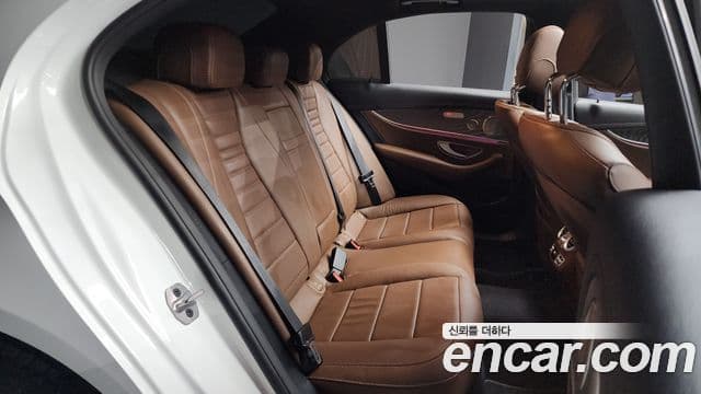 Mercedes-Benz E-класс W213 Exclusive, 2023 12