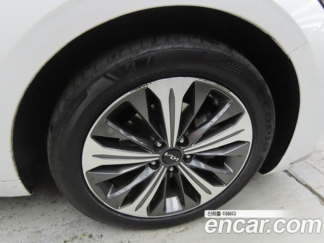 Kia K8 гибрид Noblesse, 2022 20