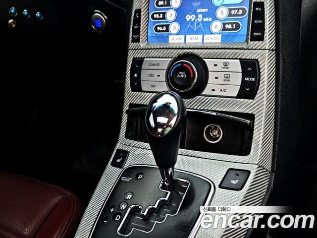 Hyundai Genesis купе 380 GT-RW, 2010 9